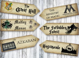 6 Harry Potter Hogwarts Wizards Party Decoration Arrow Signs  - Picture 1 of 3