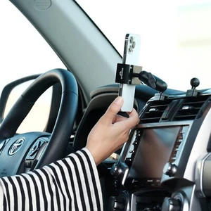 Offroam Phone Mount Made for Toyota 4Runner (2010-2024) - Zdjęcie 1 z 5