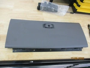 1989-1992 Dodge Spirit Plymouth Acclaim Glove Box DOOR GRAY WITH LATCH HINGE OEM - Picture 1 of 5