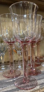 7 La Mediterranea Wine Glass Campanillo Pink Handblown Goblets Spain - Picture 1 of 1