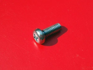 JIS THREAD SCREW 5X14-0.9 • NOS Honda Light Dim Horn Switch Throttle CB77 CB450 - Picture 1 of 1