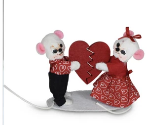 Annalee VALENTINES DAY "WE BELONG TOGETHER MICE" 3" 2022 #110222 - Picture 1 of 1