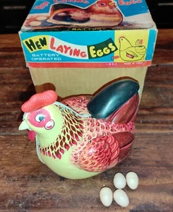 VINTAGE RARE 1960S TIN TOY HEN LAYING EGGS ME 610 BATTERY OPERATED CHINA NIB - Picture 1 of 8