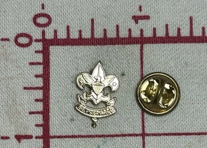 First 1st Class Boy Scouts of America BSA Scouting Rank Insignia Badge Award Pin - Picture 1 of 2