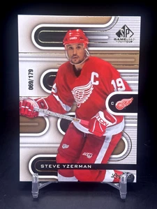 2022-23 Upper Deck SP Game Used - Steve Yzerman #125 - Legends Gold /179 - Picture 1 of 2