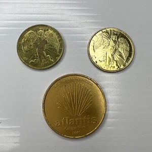 H4 Lote Mixto Vintage Retro Fichas Monedas Carrete Ganadores Club Latón Oro Arcángel - Imagen 1 de 6