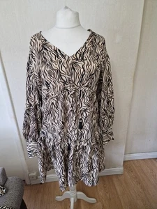 Stunning New Look Short Smock Dress. Size 20. Animal Print. Empire Waist. VGC - Picture 1 of 9