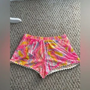Lilly Pulitzer Pink and Gold Patterned Fabric size Kids XL - Picture 1 of 5