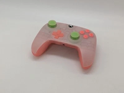 FAULTY LT 8Bitdo Ultimate Mini wired controller USB-C hall clear pink for Xbox - Image 1 of 4