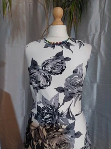 Gorgeous Coast Dress Size 12 Black White Floral Classic Wedding Ascot Cruise - Picture 1 of 6
