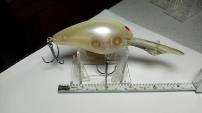 NORMAN,"DD-22 BIG N" TOUGH==CLEAR/BONE BACK, SIL/SCALED @TOP OF SIDES, EXC. - Image 1 of 4