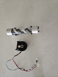 EK Waterblock Pump And Helix Reservoir. - Afbeelding 1 van 5