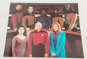 Star Trek TNG Captain and Crew 8 x 10 Glossy Postcard 1992, NEW UNUSED - Picture 1 of 2