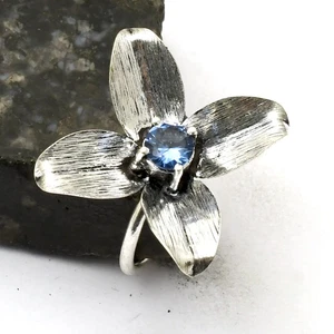 Blue Topaz Gemstone Ethnic Handmade Flower Ring Jewelry US Size-7.75 AR 31629 - Picture 1 of 1