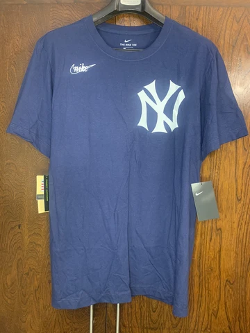 Nike NY Yankees Cooperstown Collection Mariano Rivera Shirt Men Sz L N199-44B Cover