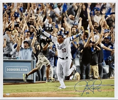 JUSTIN TURNER DODGERS SIGNED 22X27 2017 NLCS WALKOFF HOME RUN CANVAS PSA 9A99835 - Image 1 of 4