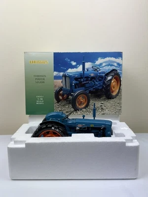 Universal Hobbies Nº UH2640U Fordson Power Major Foto 1 de 4