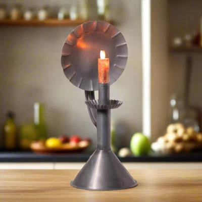 Primitive Colonial Hearthside Accent Light in Kettle 黑色 — 第 1/4 张图片