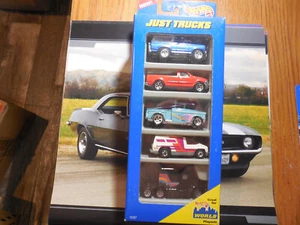 1996 Hot Wheels Just Trucks 5 Pack BRONCO FORD F-150 KENWORTH BEACH BLASTER 56 F - Picture 1 of 5