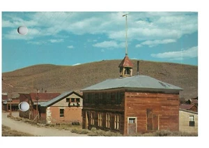 The Bodie School House Ghost Town East of Sierra Nevada's Mountains Postcard  - Bild 1 von 2