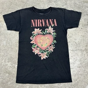 Nirvana Heart Shaped Box Vintage Band Tee Black T-Shirt Adult Small Rare Concert - Imagen 1 de 7