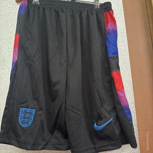 Pantalones cortos Nike England WEC 2025 Badge Away talla 28 - Imagen 1 de 4