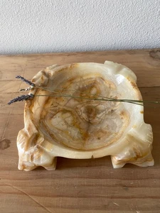 Large Heavy Stone Alabaster Trinket Dish/Bowl or Ashtray - Picture 1 of 8