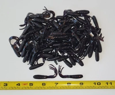 Triple Tail Tri-Tip Smoke Black Red Flash Color 2 inch 100 Pack Curl Tail Grubs - Image 1 of 2