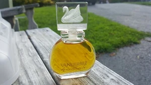 Gloria Vanderbilt parfum 1oz  vintage perfume. Vintage Rare full..no box - Picture 1 of 2