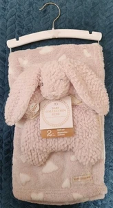 Neu Blankets & Beyond Geschenkset Fleecedecke Herzen & Häschen Bettdecke Altrosa - Bild 1 von 10