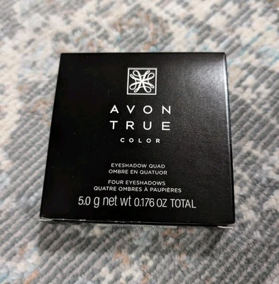 Paleta de sombras de ojos Avon True Color Quad in Mocha Latte nueva en caja  Foto 1 de 4