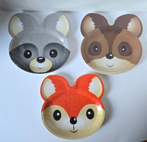 Platos de papel Celebrate It Animal Face Squirrel, Fox, Racoon 9" 12 piezas x 3 - Imagen 1 de 3