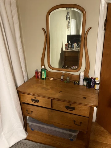 dresser with Detachable Mirror Cover