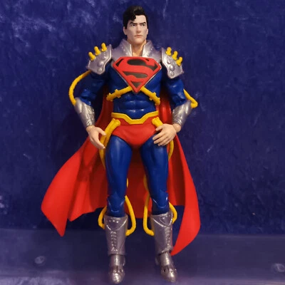 DC Multiverse McFarlane 2023 Loose Superboy Prime - Imagem 1 de 3