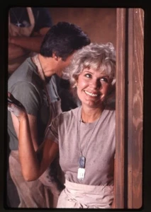 M*A*S*H TV MASH Loretta Swit Hot Lips Gorgeous Smile Original 35mm Transparency - Picture 1 of 1