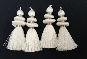 PASSEMENTERIE HOULES 2 PAAR POMPONS FRANSEN FARBE WEISS REF18PPB - Bild 1 von 1