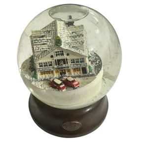 Vintage Norman Rockwell Main Street Collection Snow Globe "Rockwell's Studio" - Picture 1 of 3