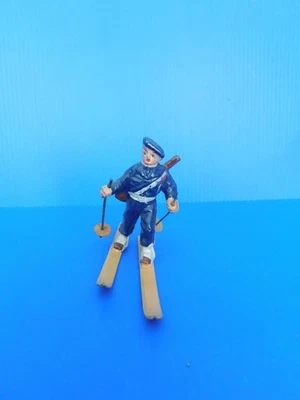 QUIRALU / LES CHASSEURS ALPINS  : SOLDAT  AVEC  FUSIL  SUR SES SKIS - Photo 1/4