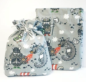 2x Geschenkbeutel Wikinger Drache 🐉 Stofftasche Murmel Stoff Säckchen - Bild 1 von 3