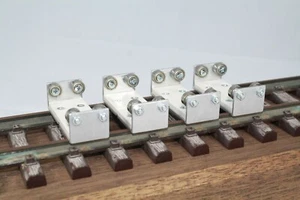 4 x Caballete de rodillos de vía escala 1 / G de Bima Modelbau - Imagen 1 de 5