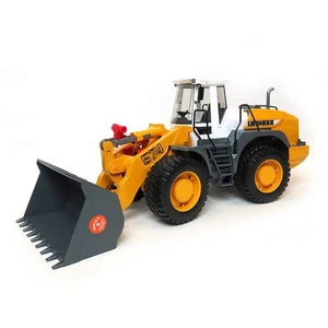 1/16 Liebherr L574 Road Wheel Loader by Bruder 02430 - Picture 1 of 6