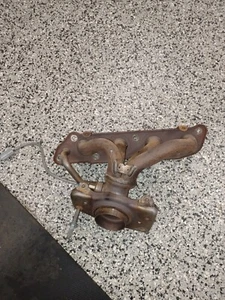 OEM Nissan MR20DE Exhaust Manifold Header w/EGR Port - Used - Picture 1 of 15