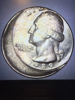 1989-P Quarter Error 20% Or More Off Center Strike - Image 1 of 2