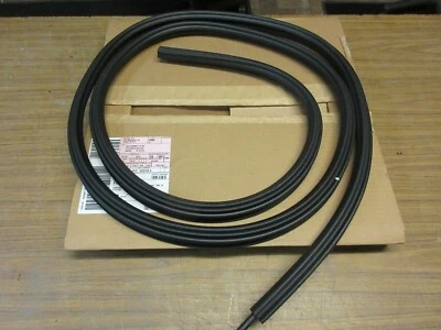 Ford GT GT40 2005,2006 superdeportivo fabricante de equipos originales L.H. TIRA DE APERTURA DE PUERTA 05/06 Foto 1 de 2