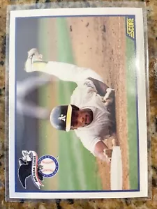 1990 Score #698 Rickey Henderson Oakland Athletics - Picture 1 of 2
