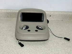 Consola superior Chevy GMC 99-06 con compartimento de almacenamiento BEIGE OEM - Imagen 1 de 5