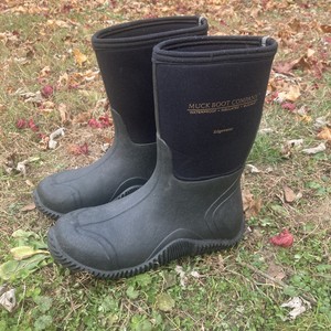 lightweight muck boots