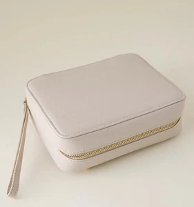 Brandneu mit Etikett Stackers beige Zopfmuster Ordnung Tasche - goldener Reißverschluss - Bild 1 von 6