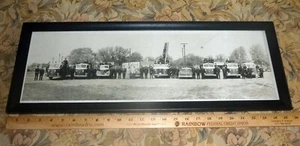Fotografía panorámica original enmarcada del Departamento de Bomberos de Muskegon, Michigan 1956 - Imagen 1 de 5