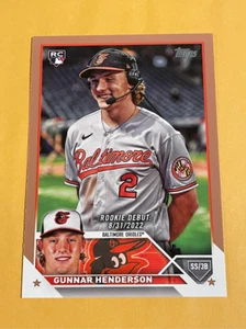2023 Topps Update Series Gunnar Henderson Rookie Debut #US18 Gold /2023 - Foto 1 di 2